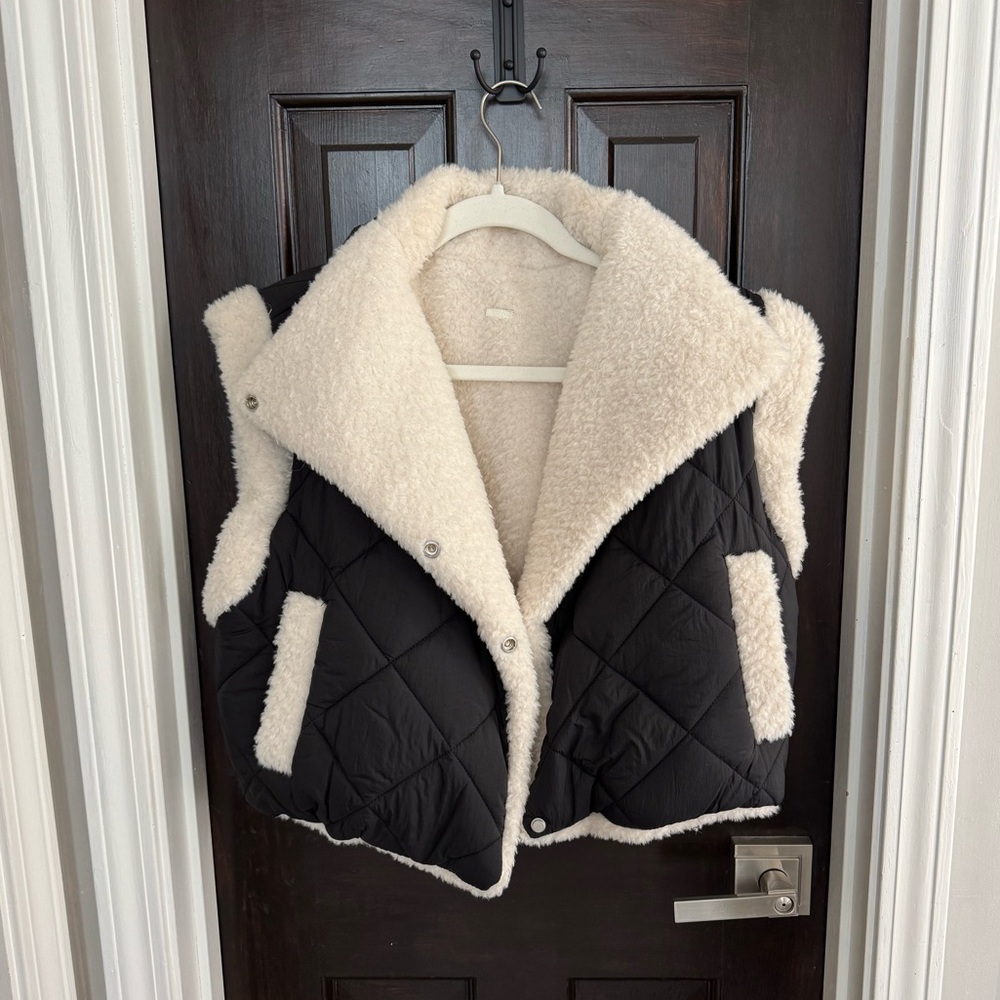 Blanknyc Sherpa aviator vest
